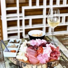 CHARCUTERIE + El COTO ROSE TEMPRANILLO for 2 or 4