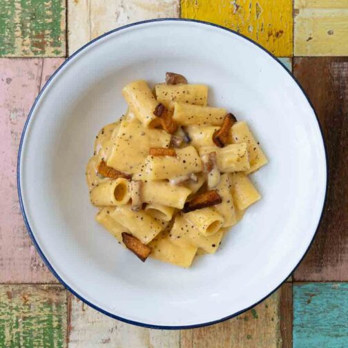 HER CARBONARA