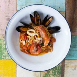 LO SCOGLIO