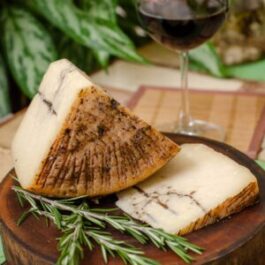 CASTELLANZA TRUFFLE CHEESE MOLITERNO